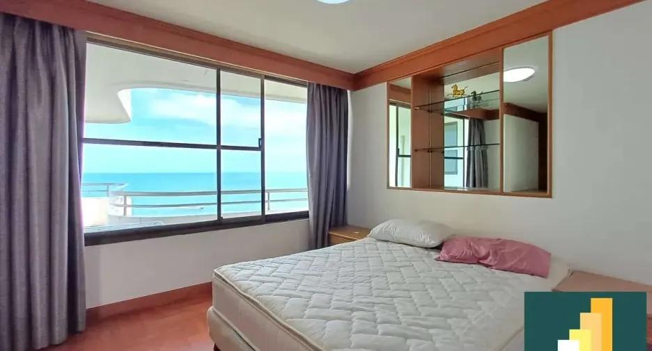 For rent 4 bedrooms condo in Bang Lamung, Chonburi