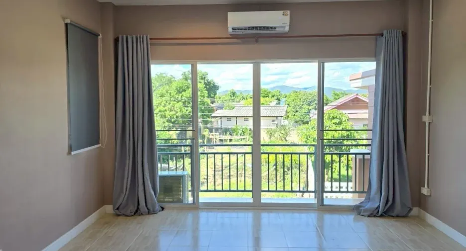 À vendre 2 chambres maison à San Sai, Chiang Mai