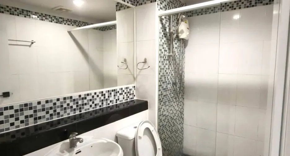 For rent 1 bed condo in Bang Na, Bangkok