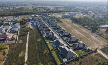 Villa zum Kauf mit 3 Zimmer in Hua Hin, Prachuap Khiri Khan