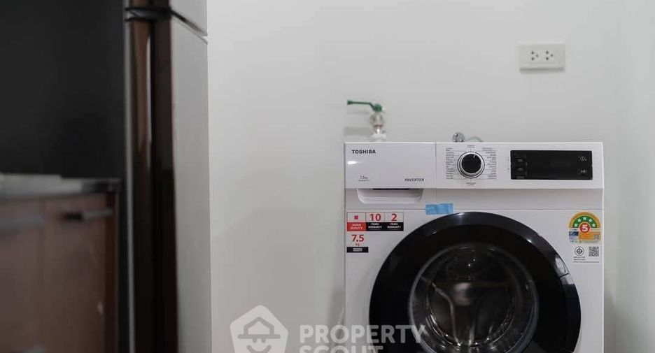 For rent 2 bedrooms apartment in Khlong Toei, Bangkok