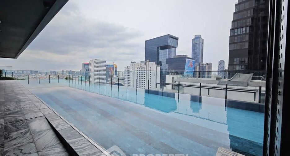 For rent 1 bed condo in Huai Khwang, Bangkok