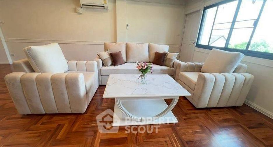 For rent 2 ベッドルーム apartment in Khlong Toei, Bangkok