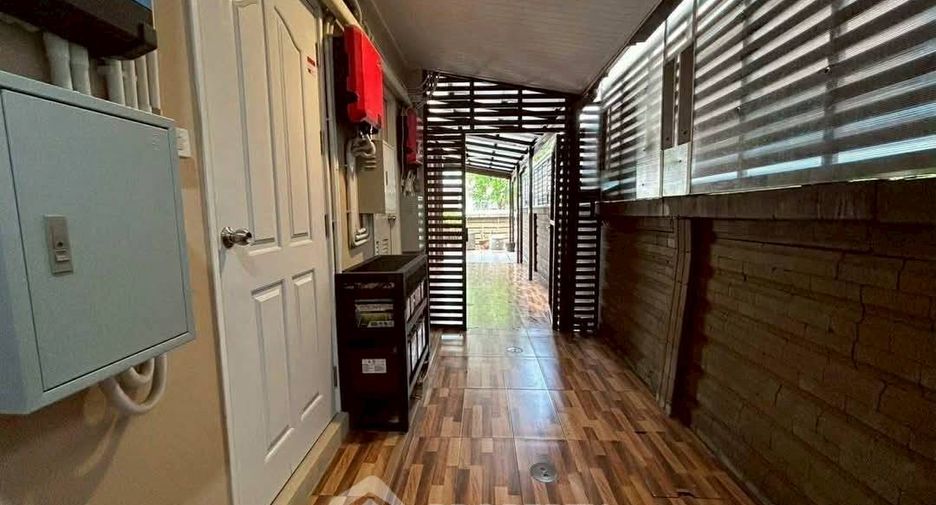 For rent 3 bedrooms house in Suan Luang, Bangkok