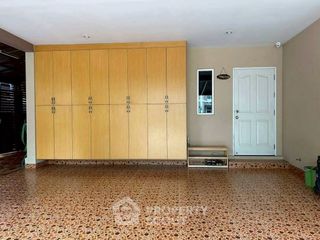 出租 3 卧室 独立屋 在 Suan Luang, 曼谷