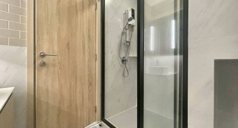 For rent 1 bed condo in Ratchathewi, Bangkok