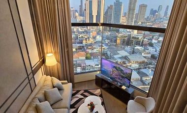 Condo en alquiler de 1 habitaciones en Bang Rak, Bangkok