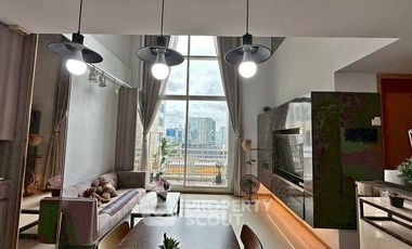 Condo en alquiler de 2 habitaciones en Sathon, Bangkok