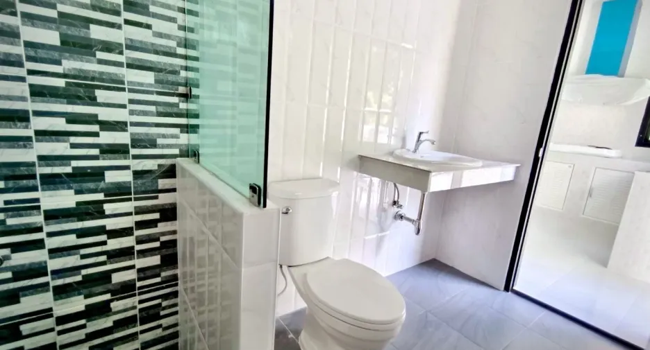 Casa en venta y en alquiler de 2 habitaciones en San Kamphaeng, Chiang Mai