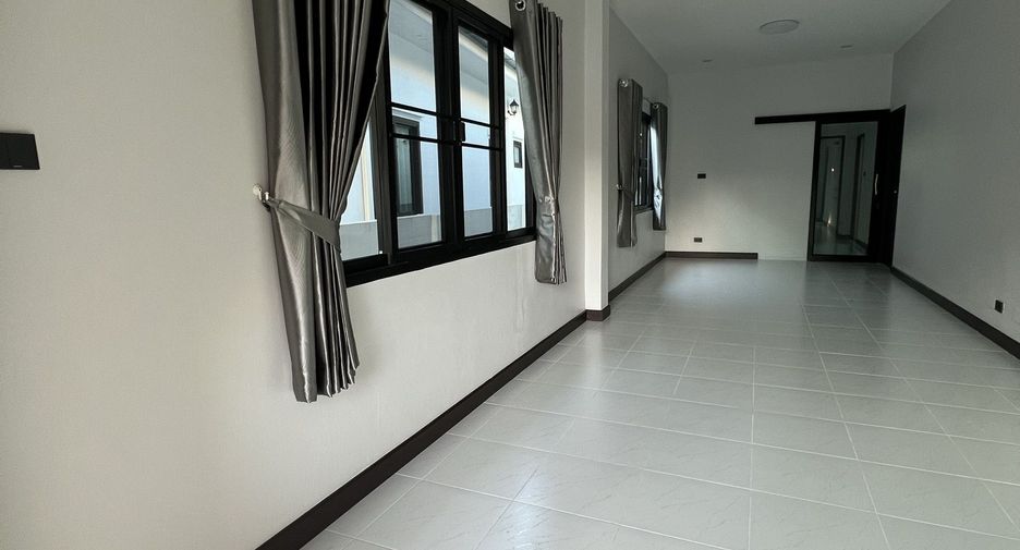 For sale and for rent 2 bedrooms house in San Kamphaeng, Chiang Mai