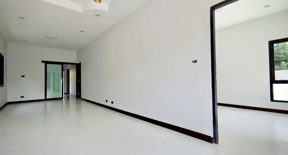 Casa en venta y en alquiler de 2 habitaciones en San Kamphaeng, Chiang Mai
