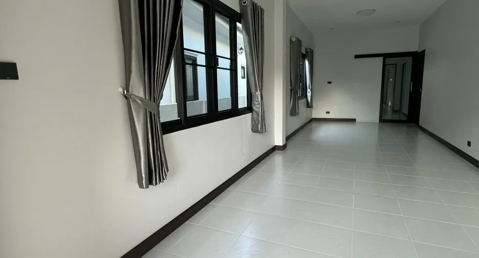 Casa en venta y en alquiler de 2 habitaciones en San Kamphaeng, Chiang Mai