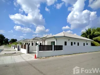 For sale and for rent 2 bedrooms house in San Kamphaeng, Chiang Mai