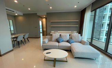 For rent 3 ベッドルーム condo in Watthana, Bangkok