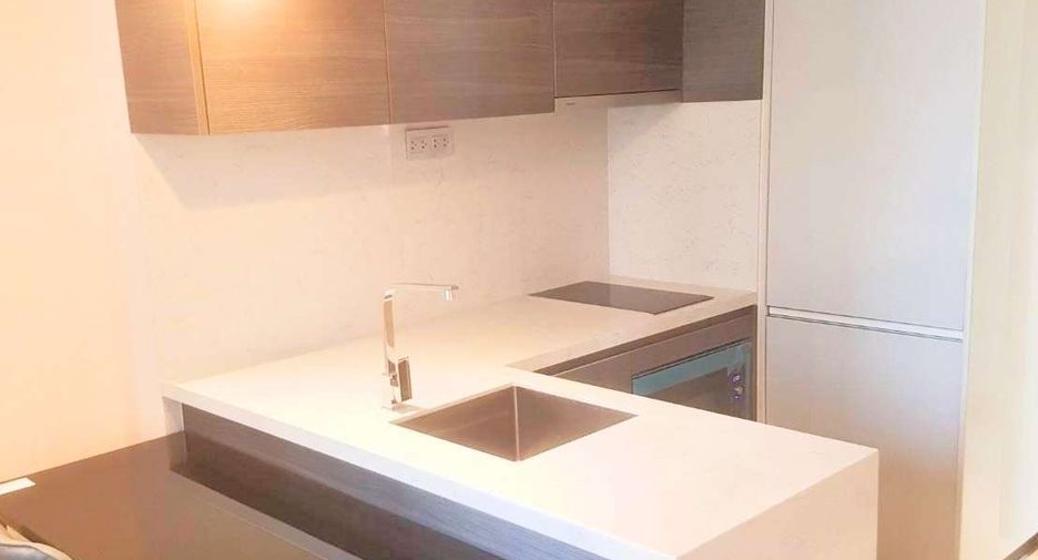 For rent 1 bed condo in Watthana, Bangkok