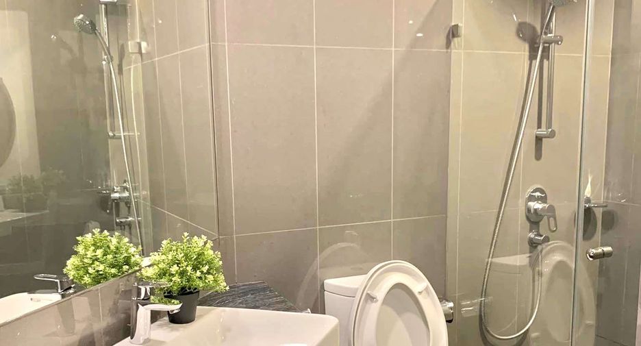 Condo en alquiler de 2 habitaciones en Bang Rak, Bangkok