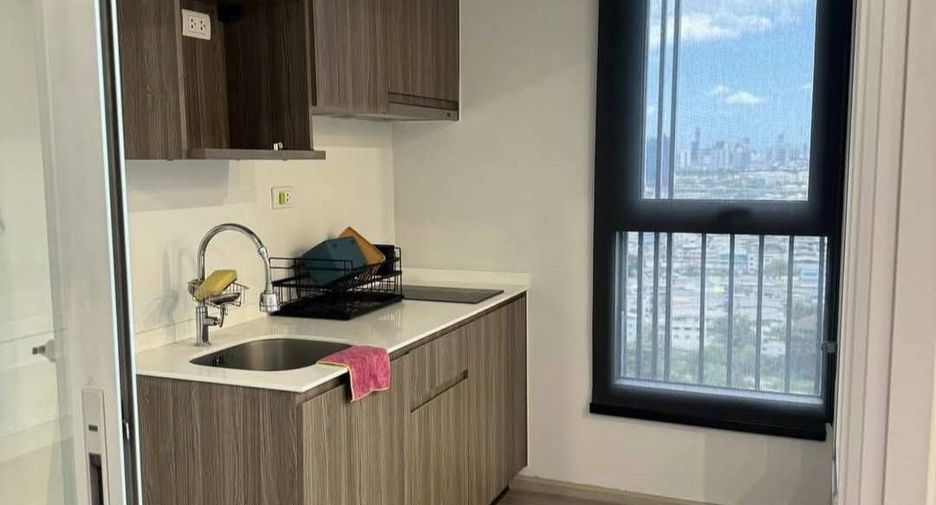 For sale 2 ベッドルーム condo in Phasi Charoen, Bangkok