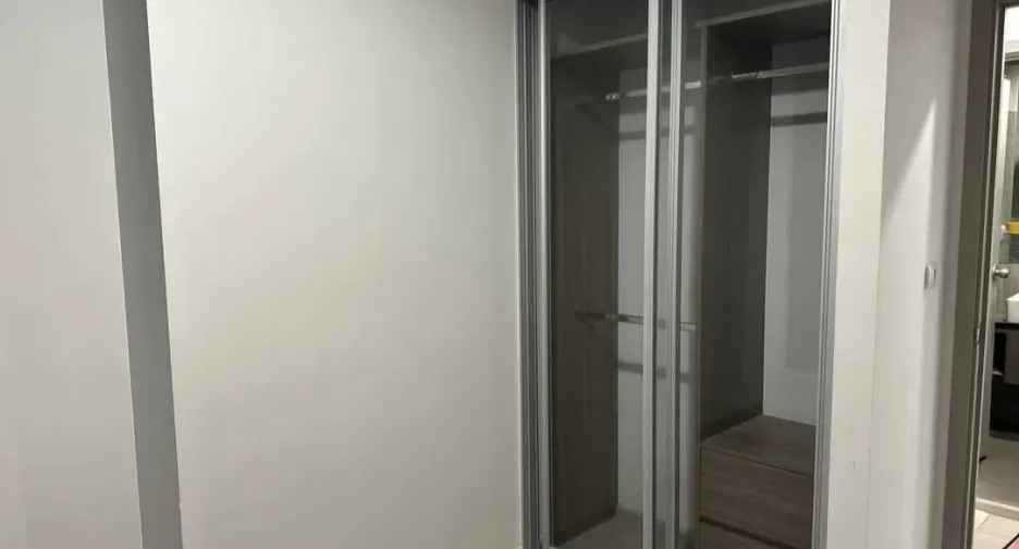 For sale 2 bedrooms condo in Phasi Charoen, Bangkok