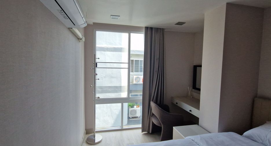 À louer 2 chambres condo à Khlong Toei, Bangkok