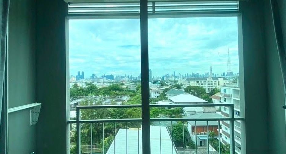 For rent 1 bed condo in Phaya Thai, Bangkok