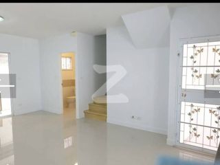 Reihenhaus zum Kauf mit 3 Zimmer in Bang Phli, Samut Prakan
