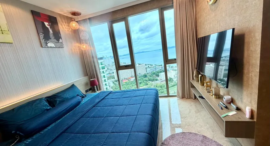 For sale 2 bedrooms condo in Jomtien, Pattaya