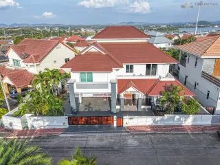 For sale 5 ベッドルーム villa in Bang Lamung, Chonburi
