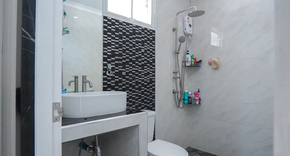 For sale 5 bedrooms villa in East Pattaya, Pattaya