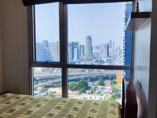 For rent 2 ベッドルーム condo in Phra Khanong, Bangkok