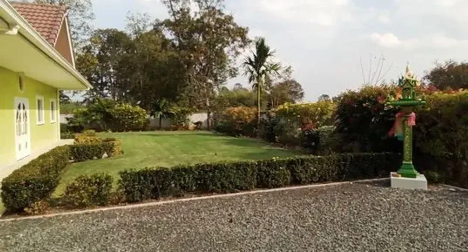 出售 3 卧室 独立屋 在 Lam Plai Mat, Buri Ram