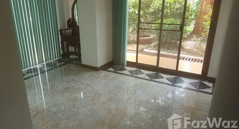 Casa en venta y en alquiler de 3 habitaciones en Pak Chong, Nakhon Ratchasima