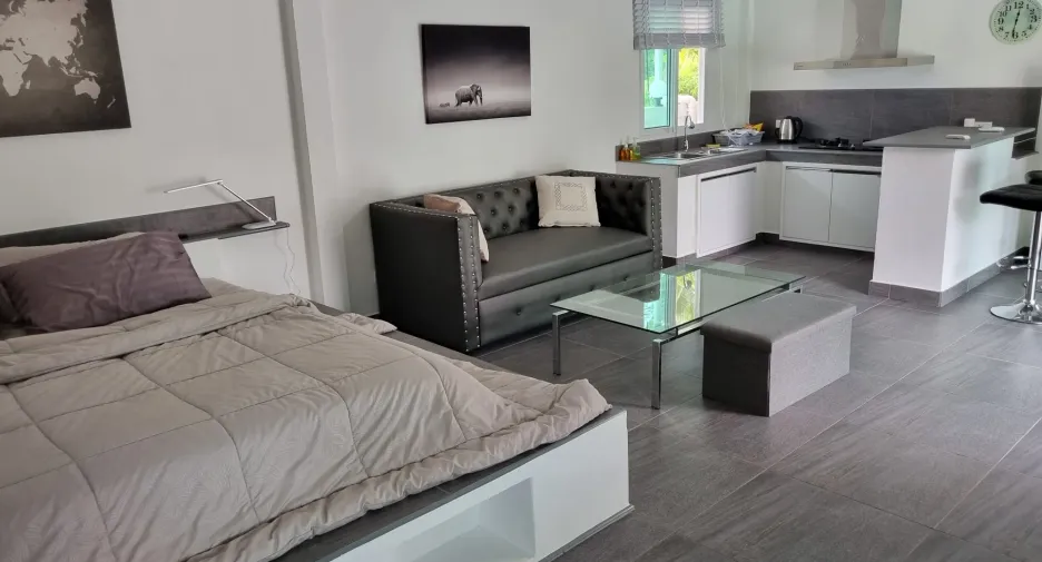 Casa en venta de 5 habitaciones en Lam Plai Mat, Buriram