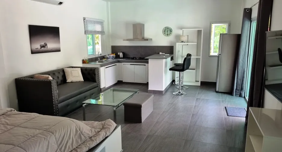 Casa en venta de 5 habitaciones en Lam Plai Mat, Buriram