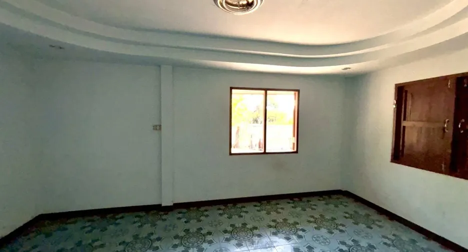 出售 3 卧室 独立屋 在 Mueang Lampang, Lampang