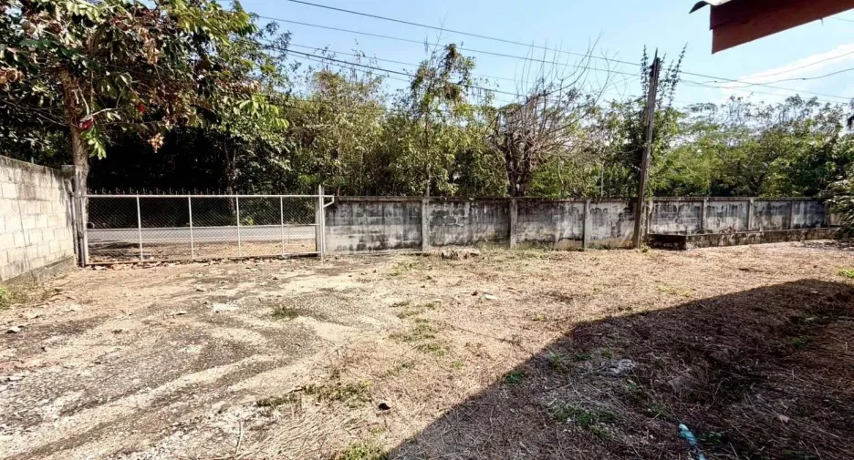 出售 3 卧室 独立屋 在 Mueang Lampang, Lampang