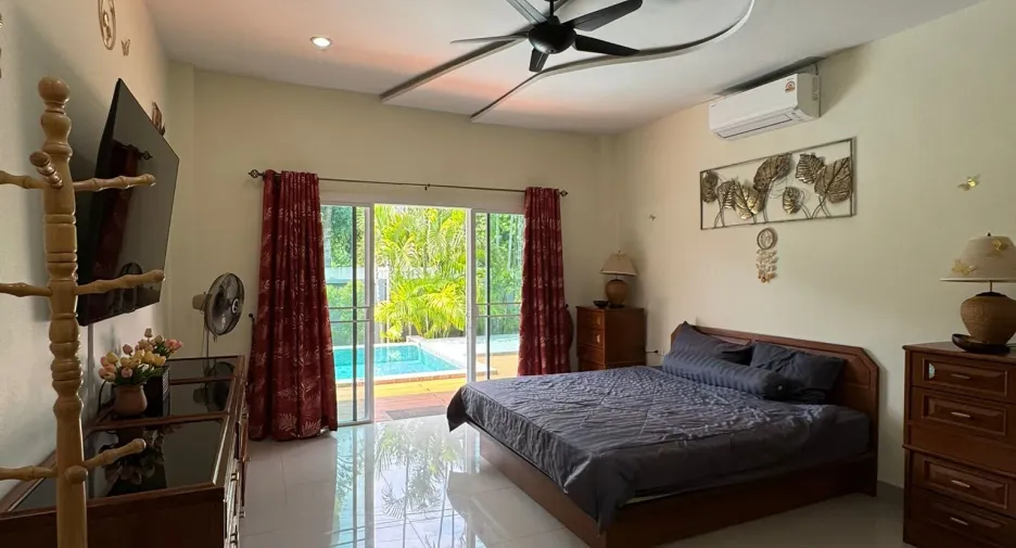 Haus zum Kauf mit 4 Zimmer in Thalang, Phuket