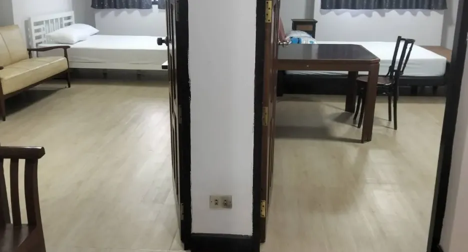 For rent 2 bedrooms condo in Watthana, Bangkok