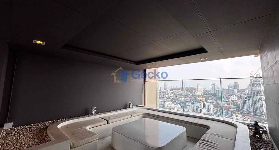 For rent 1 bed condo in Pratumnak, Pattaya