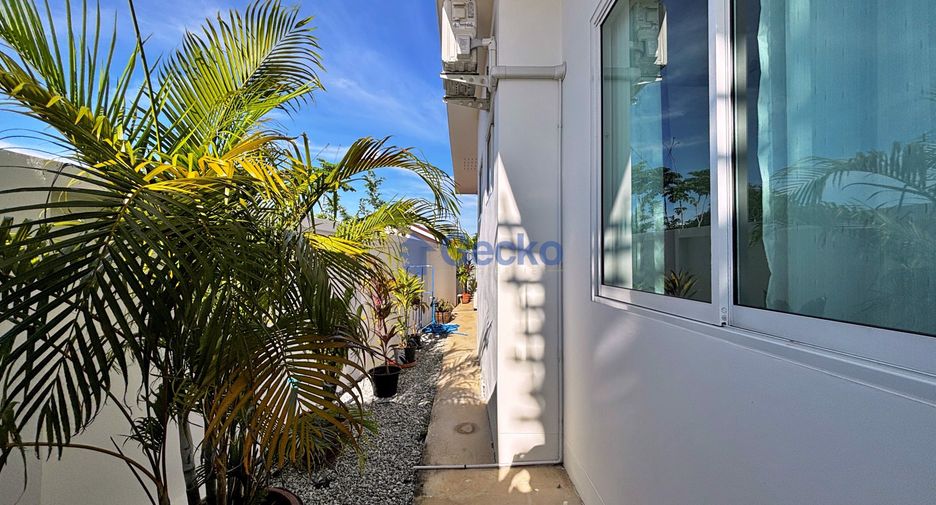 À louer et à vendre 3 chambres maison à East Pattaya, Pattaya