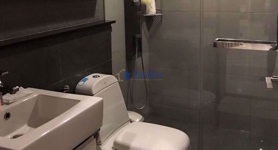 For sale 3 bedrooms condo in Central Pattaya, Pattaya