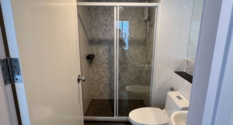For sale studio condo in Chom Thong, Bangkok