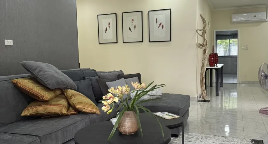 For sale and for rent 3 bedrooms villa in East Pattaya, Pattaya