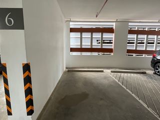 Продажа 2 спальни кондо в Патхум Щан, Бангкок