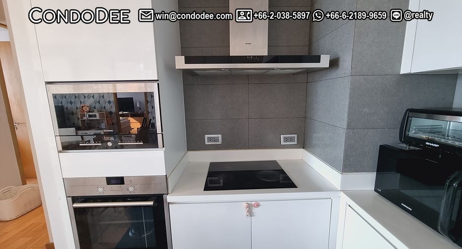 Condo en venta de 2 habitaciones en Khlong Toei, Bangkok