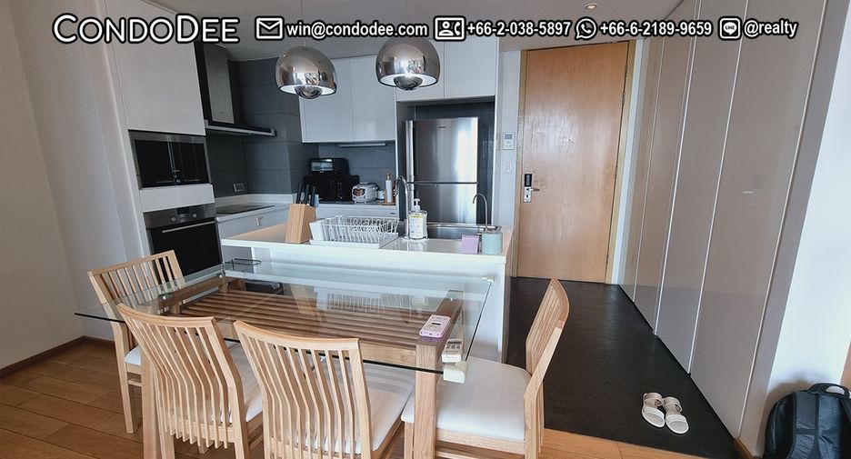 Condo en venta de 2 habitaciones en Khlong Toei, Bangkok