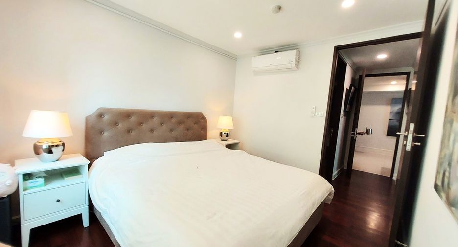 À vendre 2 chambres condo à Watthana, Bangkok