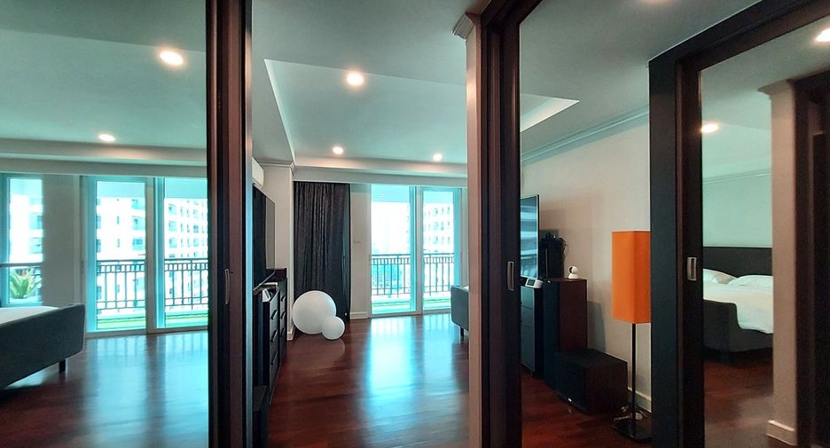 À vendre 2 chambres condo à Watthana, Bangkok
