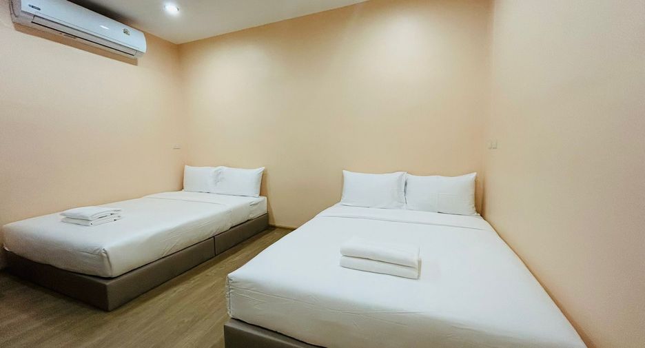 Gewerbefläche zur Miete mit 2 Zimmer in Mueang Phuket, Phuket