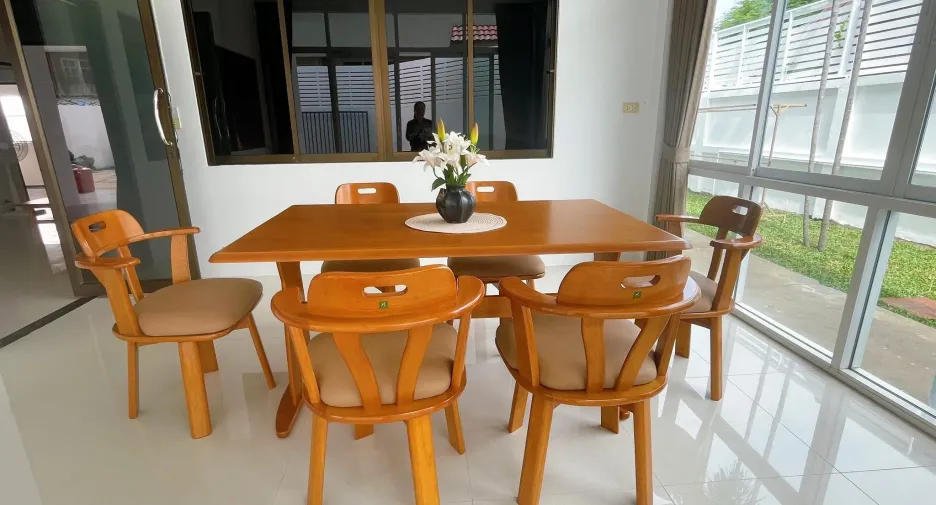 For rent 3 bedrooms house in Saraphi, Chiang Mai