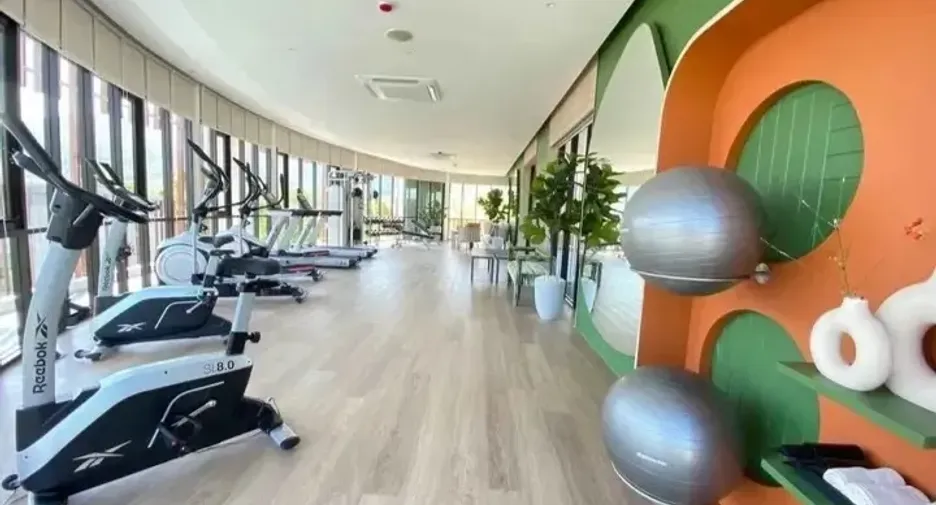 For rent 4 bedrooms house in Mueang Phuket, Phuket